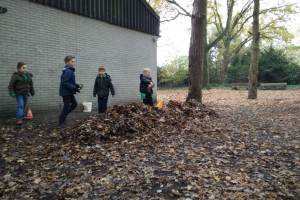 Bladerenforten maken 12 oktober 2016